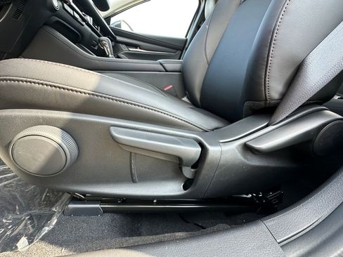 New 2026 MAZDA MAZDA3 s Sport image 10