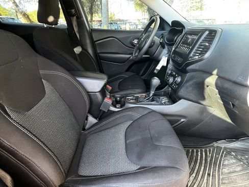 Used 2021 Jeep Cherokee Latitude image 43