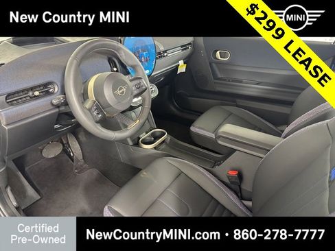 Certified 2025 MINI Cooper 2-Door Hardtop image 17