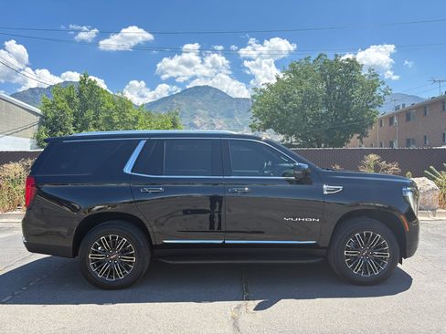 Used 2026 GMC Yukon Elevation w/ Elevation Premium Package AWD/4WD image 2