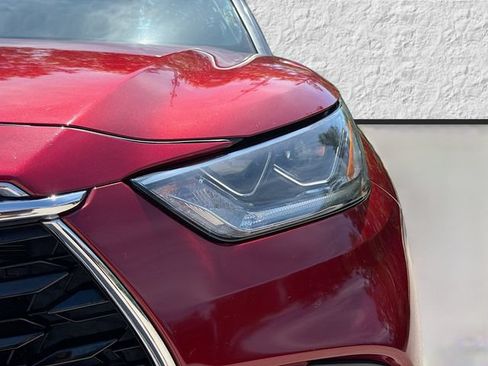 Used 2020 Toyota Highlander Platinum AWD/4WD image 9