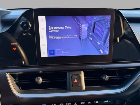 Used 2024 Lexus UX 250h FWD image 23