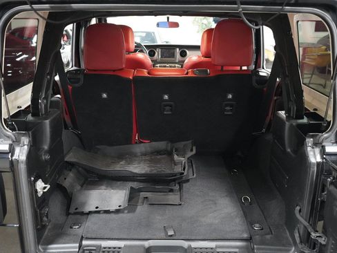 Used 2020 Jeep Wrangler Unlimited Sport AWD/4WD image 24