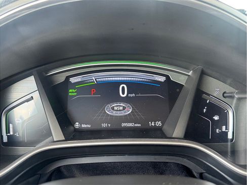 Used 2022 Honda CR-V Touring image 16
