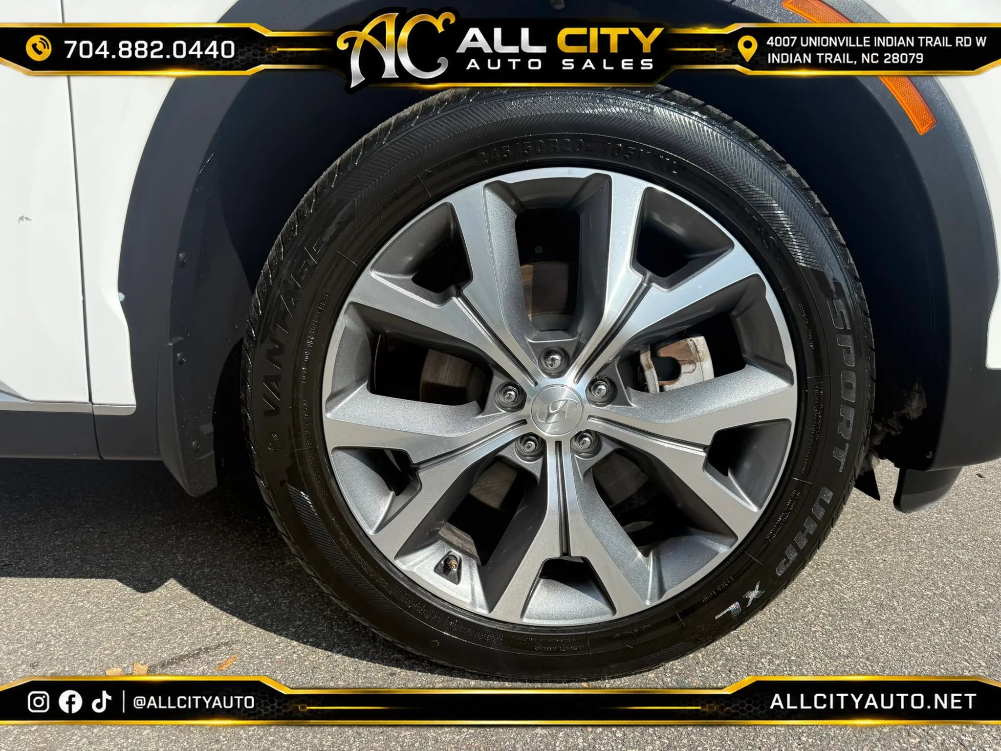 Used 2021 Hyundai Palisade SEL w/ Convenience Package FWD image 13