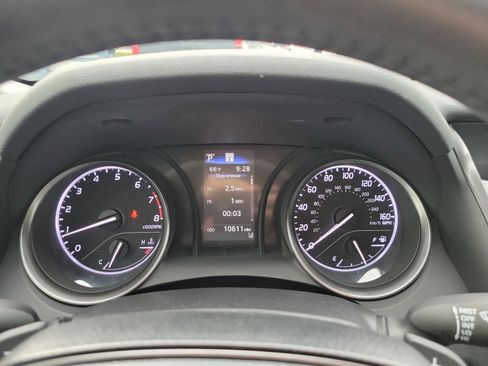 Used 2022 Toyota Camry SE image 24