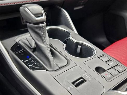 Used 2023 Toyota Highlander XSE image 11