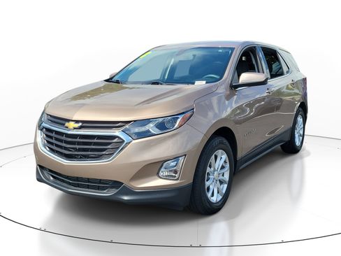 Used 2018 Chevrolet Equinox LT FWD image 3