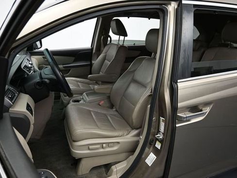 Used 2012 Honda Odyssey EX-L image 11
