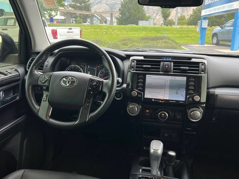 Used 2024 Toyota 4Runner TRD Off-Road Premium w/ Moonroof Package AWD/4WD image 22