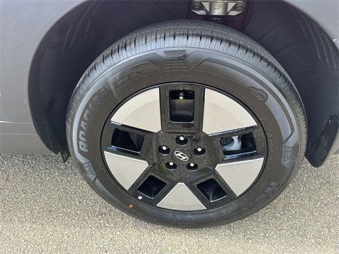 New 2025 Hyundai Santa Fe SEL image 20