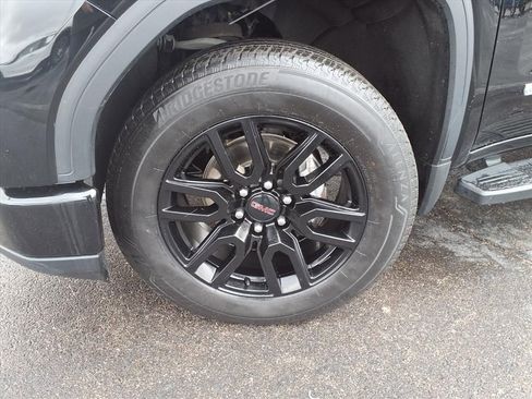 Certified 2022 GMC Sierra 1500 Elevation w/ LPO, Elevation Black Package image 37