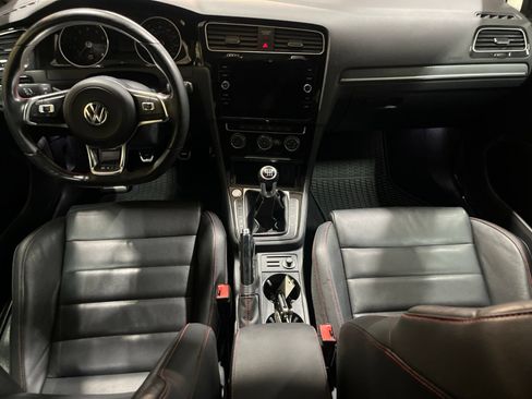Used 2020 Volkswagen Golf 4-Door FWD image 19