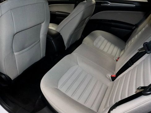 Certified 2018 Ford Fusion S image 20