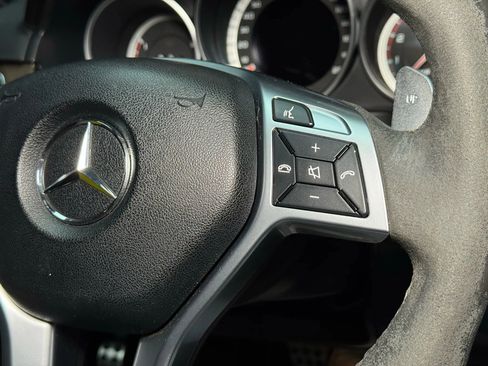 Used 2014 Mercedes-Benz E 63 AMG S-Model image 46