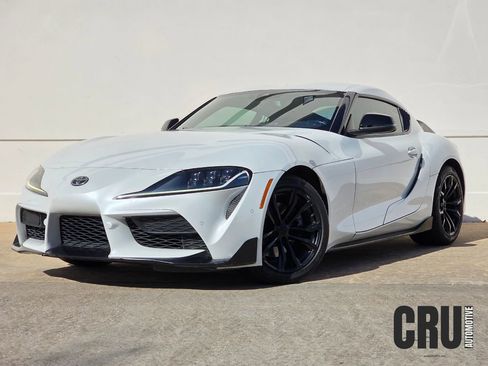 Used 2021 Toyota Supra w/ Safety & Technology Package image 1