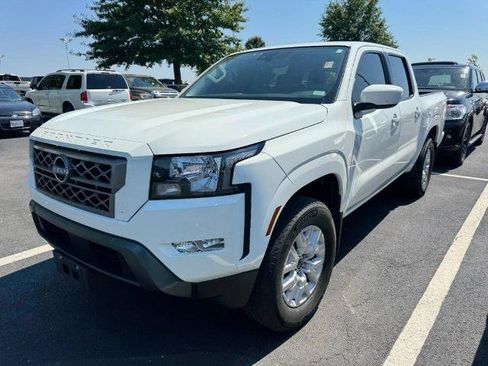 Certified 2022 Nissan Frontier SV AWD/4WD image 3