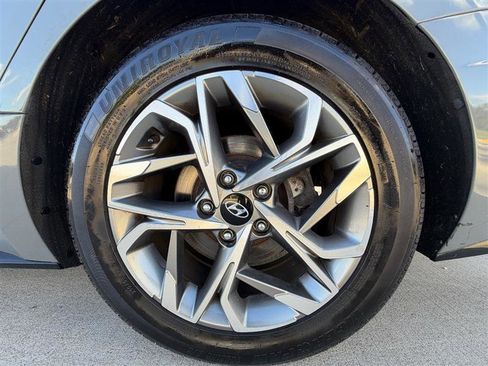 Used 2021 Hyundai Sonata SEL FWD image 19