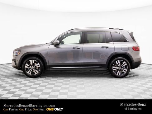 New 2026 Mercedes-Benz GLB 250 4MATIC image 2