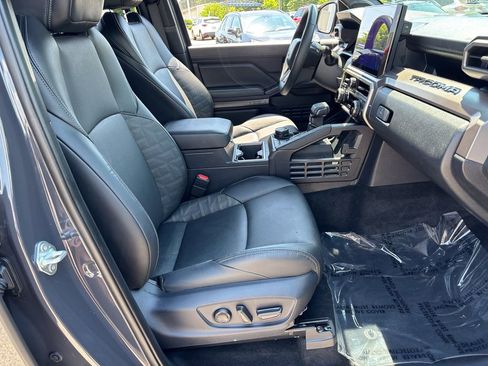 Certified 2024 Toyota Tacoma TRD Sport w/ TRD Sport Premium Package AWD/4WD image 48