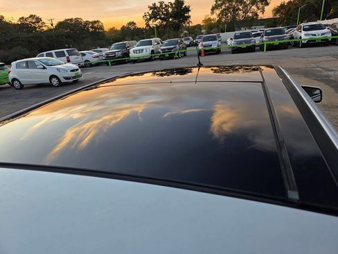 Used 2010 Ford Edge Limited image 15