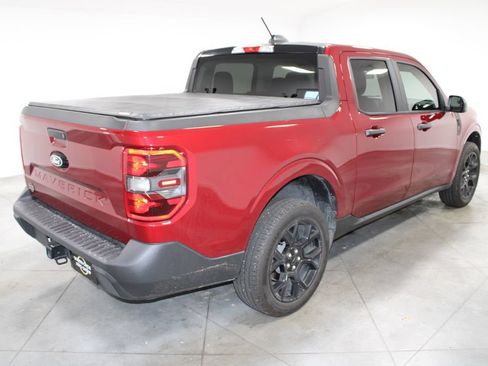 Used 2025 Ford Maverick XLT w/ XLT Luxury Package AWD/4WD image 9