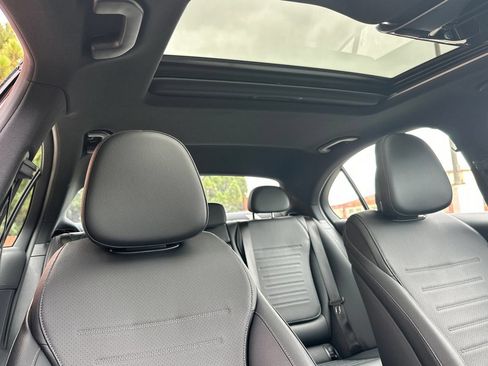 Used 2022 Mercedes-Benz C 300 Sedan image 22
