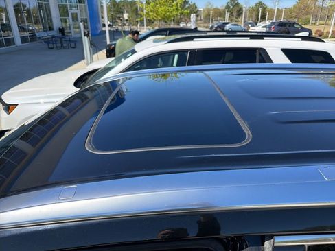 Used 2015 Toyota Highlander XLE image 5