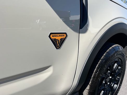 Used 2025 Ford Bronco Sport Badlands AWD/4WD image 32
