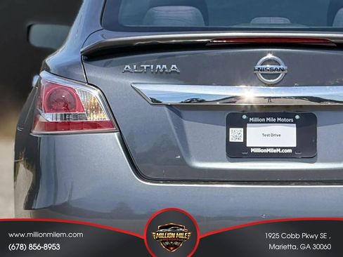 Used 2015 Nissan Altima 2.5 S w/ Special Edition Package FWD image 13