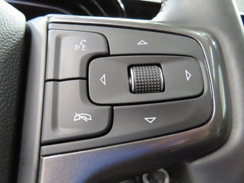 Used 2023 Chevrolet Silverado 1500 ZR2 image 60