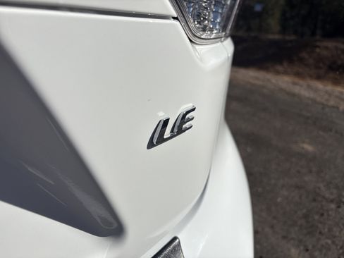 Used 2024 Toyota Corolla LE image 11