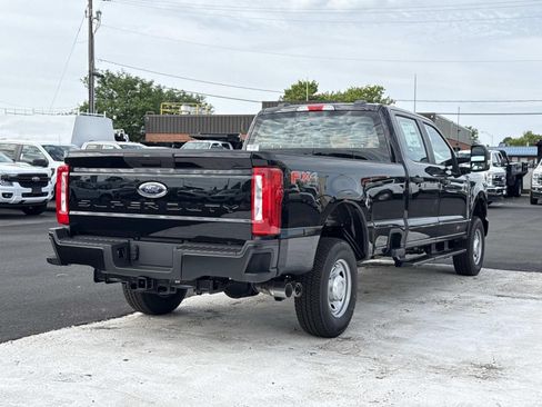 New 2026 Ford F250 XL w/ XL Driver Assist Package AWD/4WD image 3