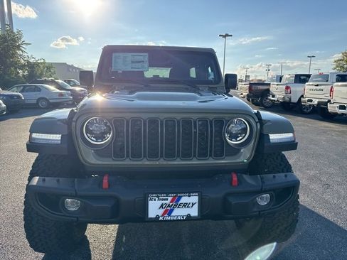 New 2025 Jeep Wrangler Unlimited Rubicon image 14