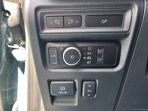 Used 2023 Ford F150 Lariat AWD/4WD image 20
