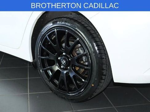Used 2018 MAZDA MAZDA3 Touring FWD image 13