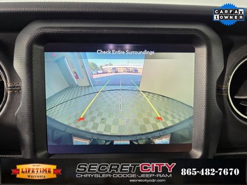 Used 2021 Jeep Wrangler Unlimited Sahara image 21