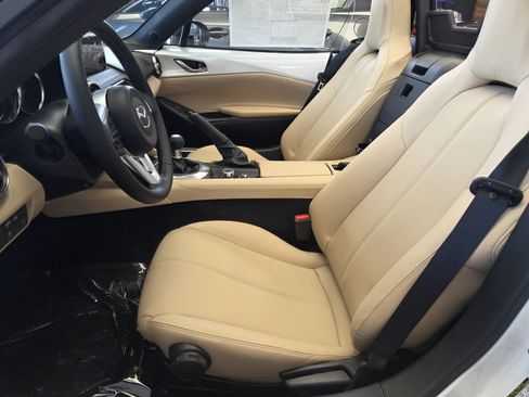 New 2026 MAZDA MX-5 Miata Grand Touring image 3