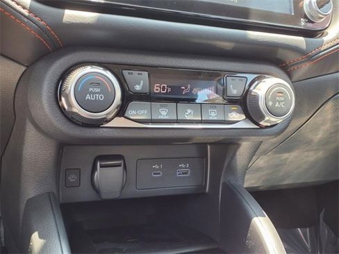 New 2025 Nissan Versa SR w/ Trunk Package image 16