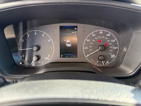 Used 2025 Toyota Corolla LE image 13
