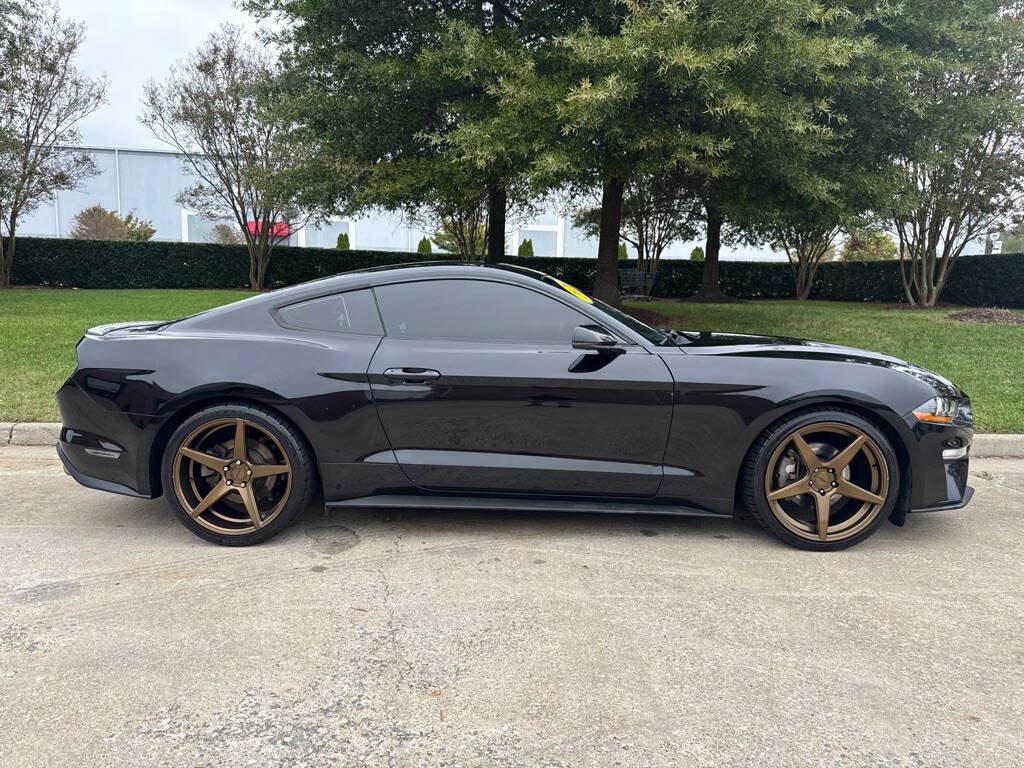 Used 2020 Ford Mustang Premium RWD image 2