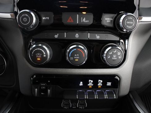 New 2026 RAM 1500 Big Horn AWD/4WD image 5