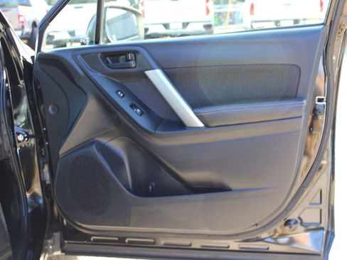 Used 2017 Subaru Forester 2.5i Premium w/ All-Weather Package image 20