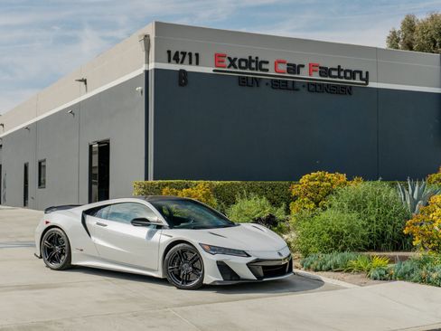 Used 2022 Acura NSX Type S image 1