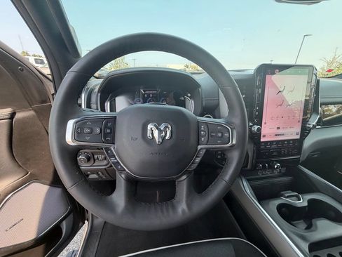 Used 2025 RAM 1500 Laramie w/ Advanced Safety Group II AWD/4WD image 26