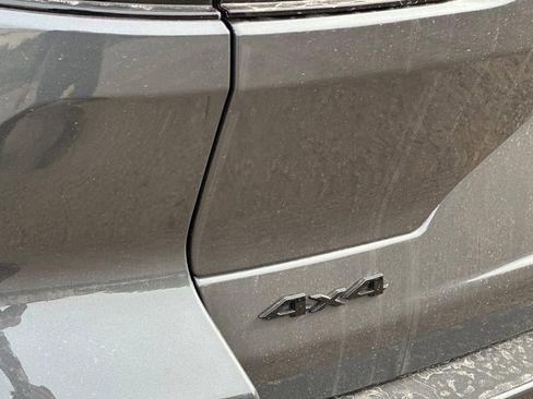 New 2026 Jeep Grand Cherokee Altitude image 6