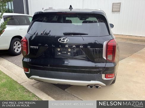Used 2022 Hyundai Palisade SEL w/ Premium Package FWD image 7