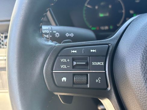 Used 2024 Honda CR-V Sport image 17