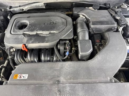 Used 2017 Hyundai Sonata SE FWD image 17
