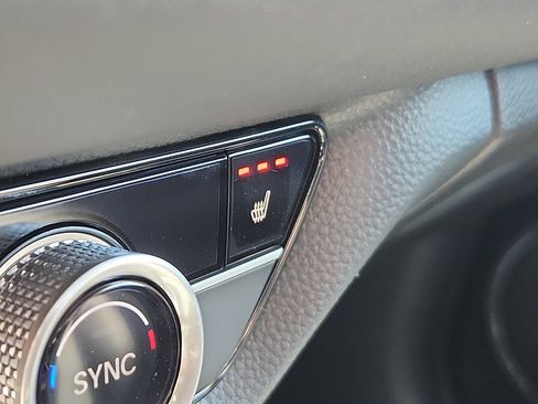 New 2026 Honda HR-V EX-L image 17
